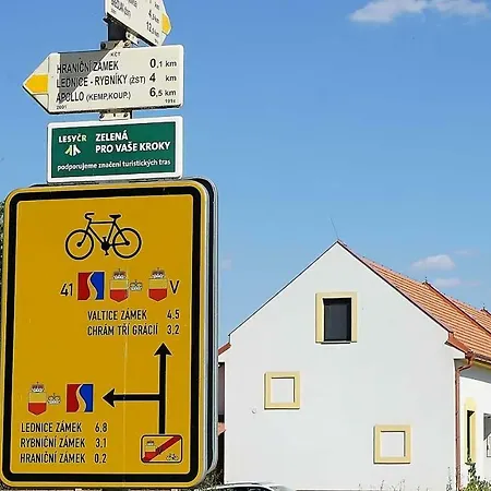 Apartmany U Zamecku Hlohovec Exterior foto